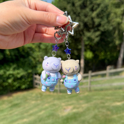 Winona the Wombat Gardener Keychain